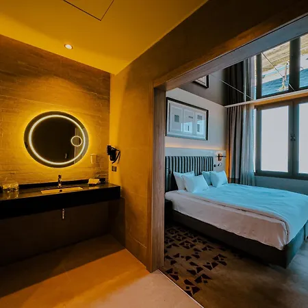 Western 4* イズミル