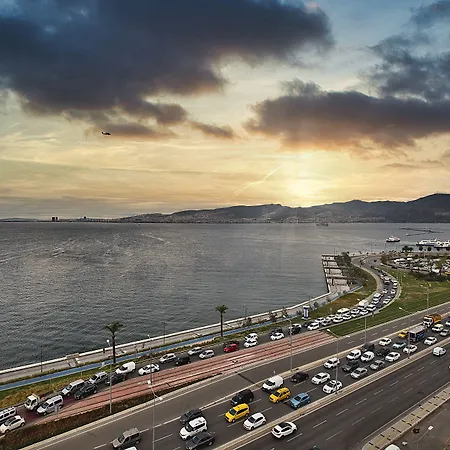 Western 4* Σμύρνη