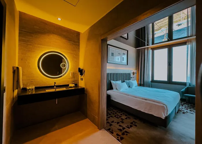 Western 4* İzmir