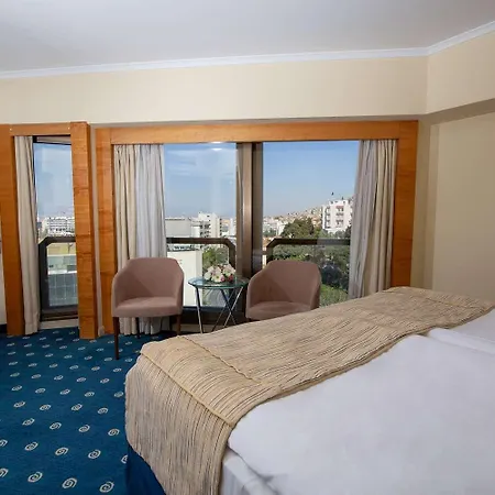 Western Hotel 4*