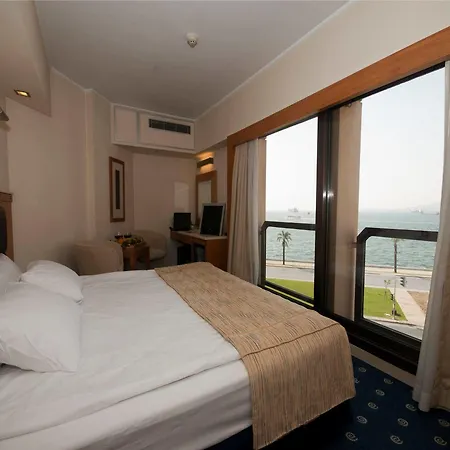Western Hotel İzmir
